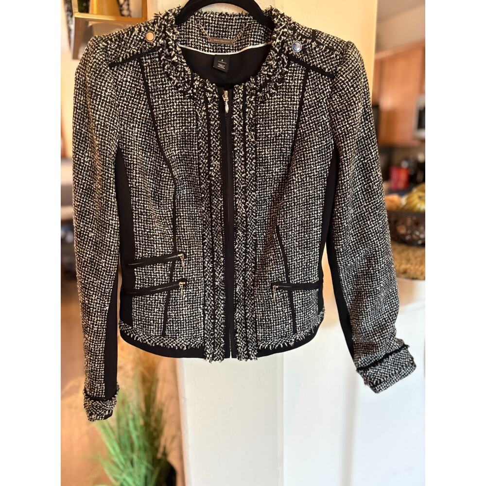 White House Black Market Size 4 Tweed Black Fitted Jacket Vintage Stretch Sides